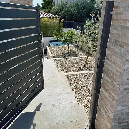 Bellavista Apartman Zára