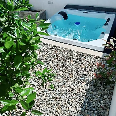 Apartman Bellavista *