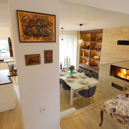 Apartman Bellavista *