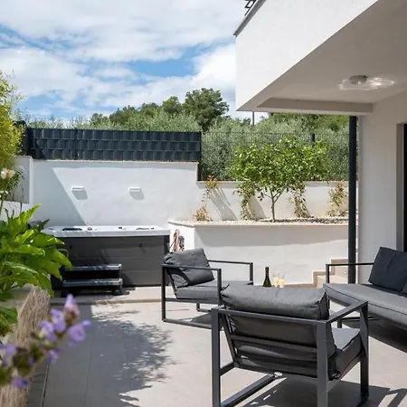 Bellavista Lejlighed