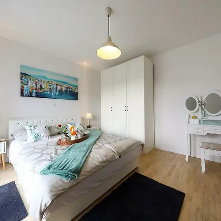 Apartament Bellavista *